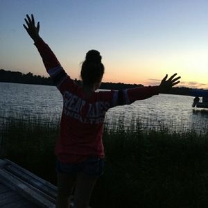 Meet your Posher, Iz